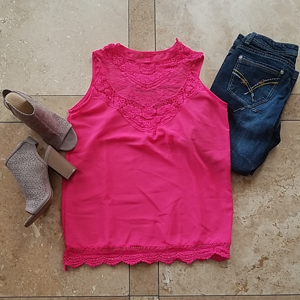 Pink top - Picture 1 of 7
